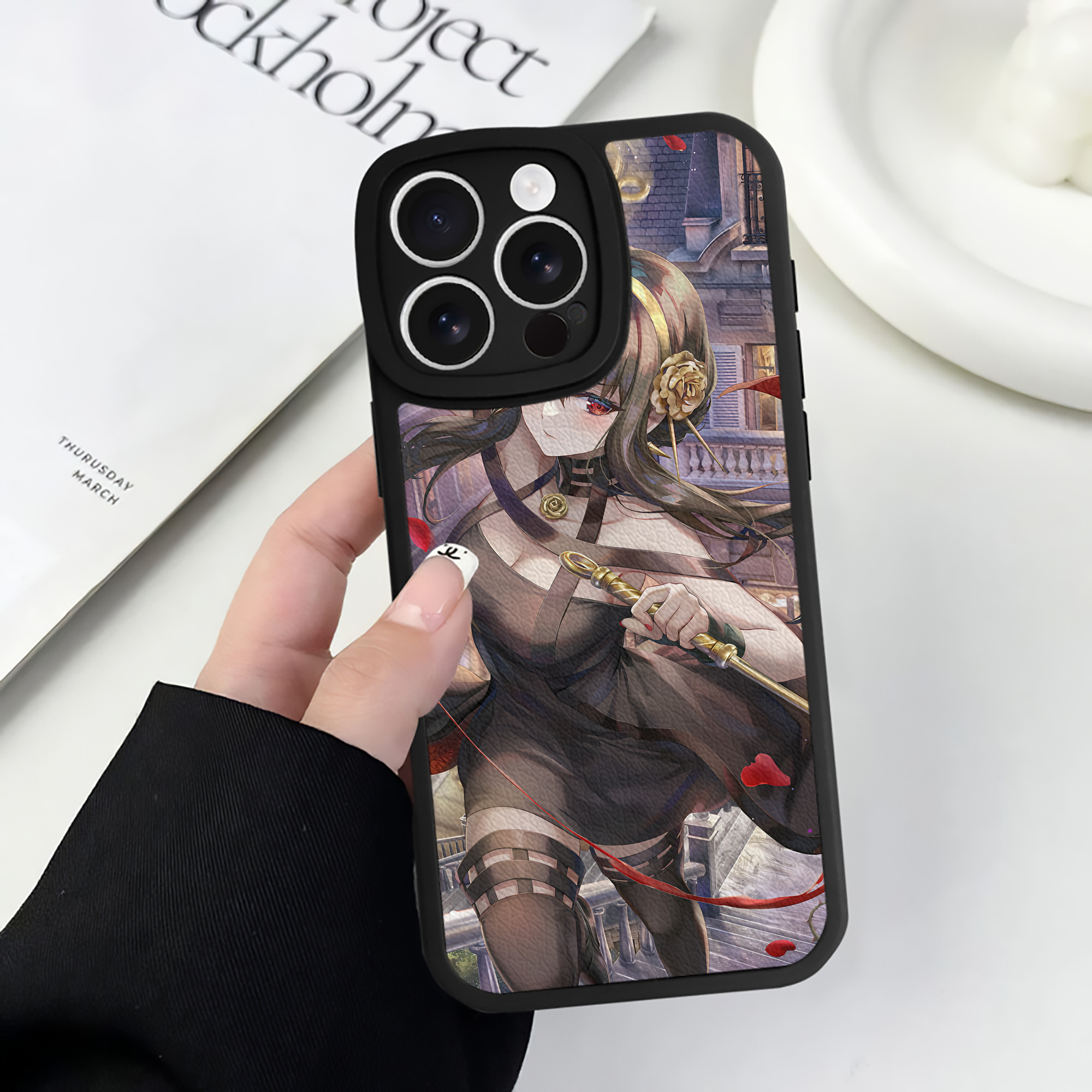 （画像用） SPY×FAMILY间谍家家酒 【iPhone 16シリーズ対応】シリコンスマホケース（レザー調） 材質：シリコン